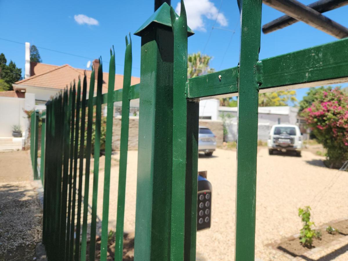 Die Dorpshuis Graaff-Reinet Exterior foto