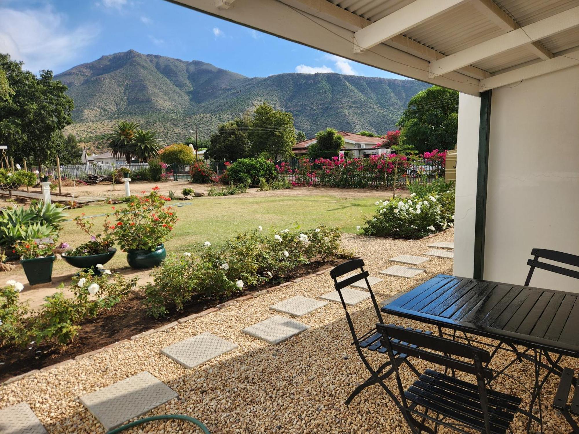 Die Dorpshuis Graaff-Reinet Exterior foto